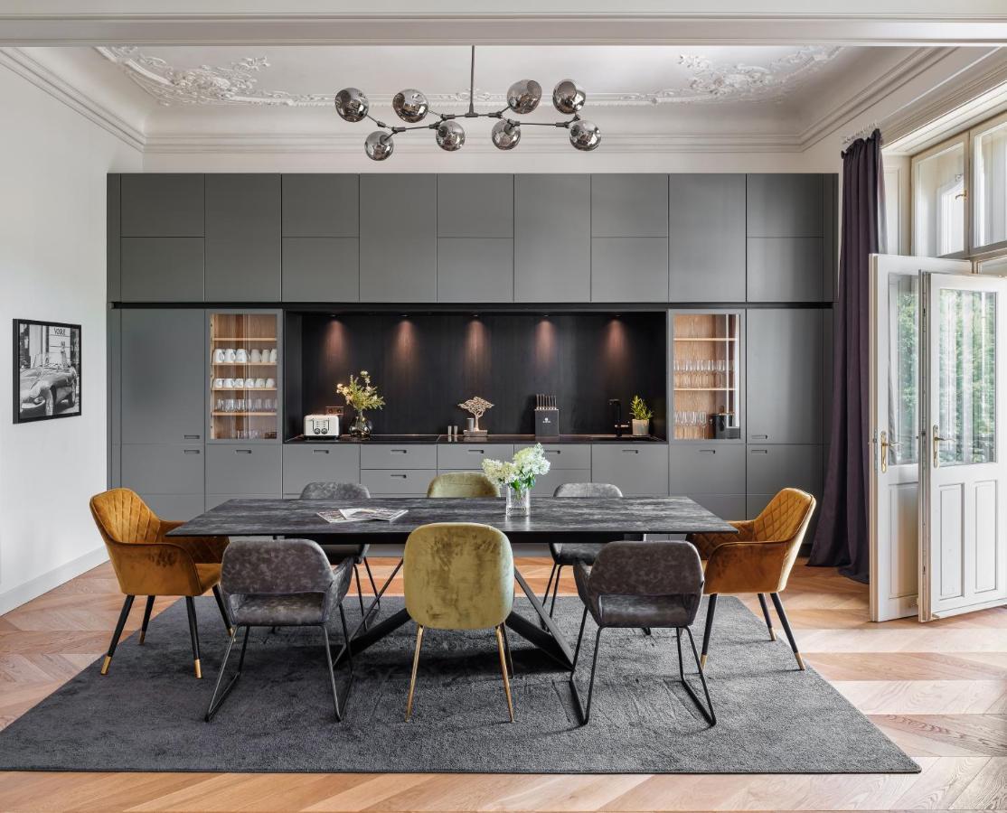 Mn6 Luxury Suites By Adrez ปราก ภายนอก รูปภาพ