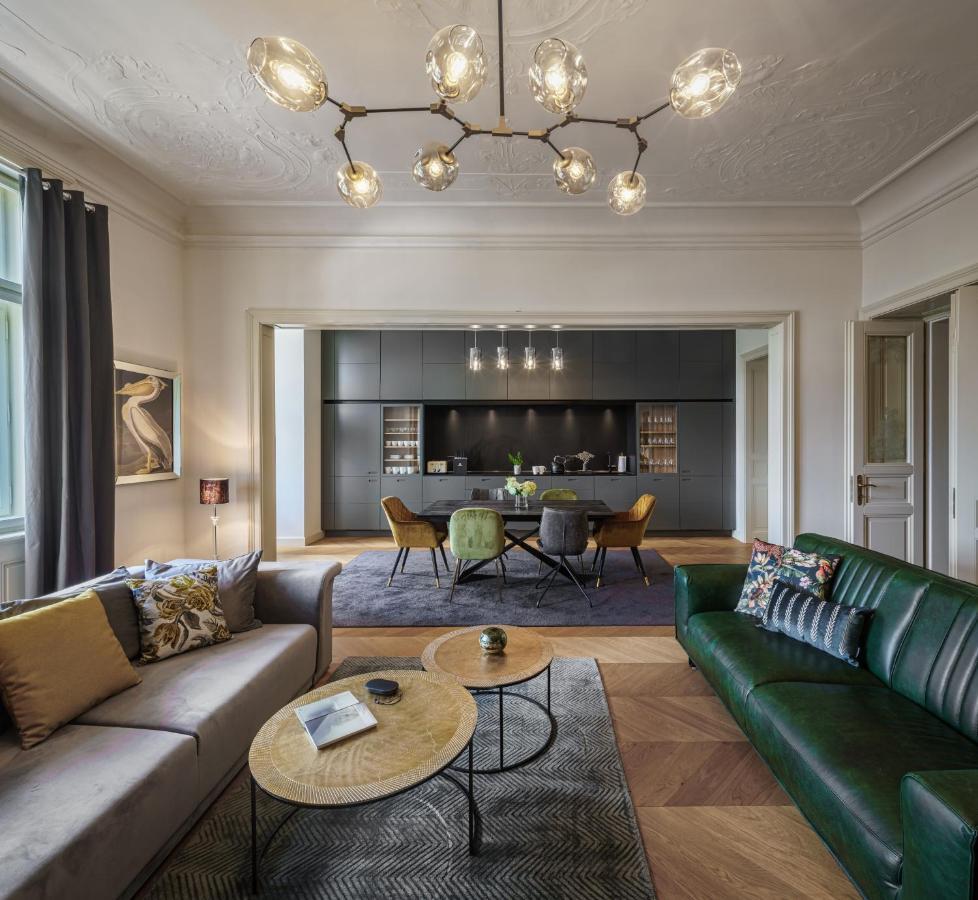 Mn6 Luxury Suites By Adrez ปราก ภายนอก รูปภาพ